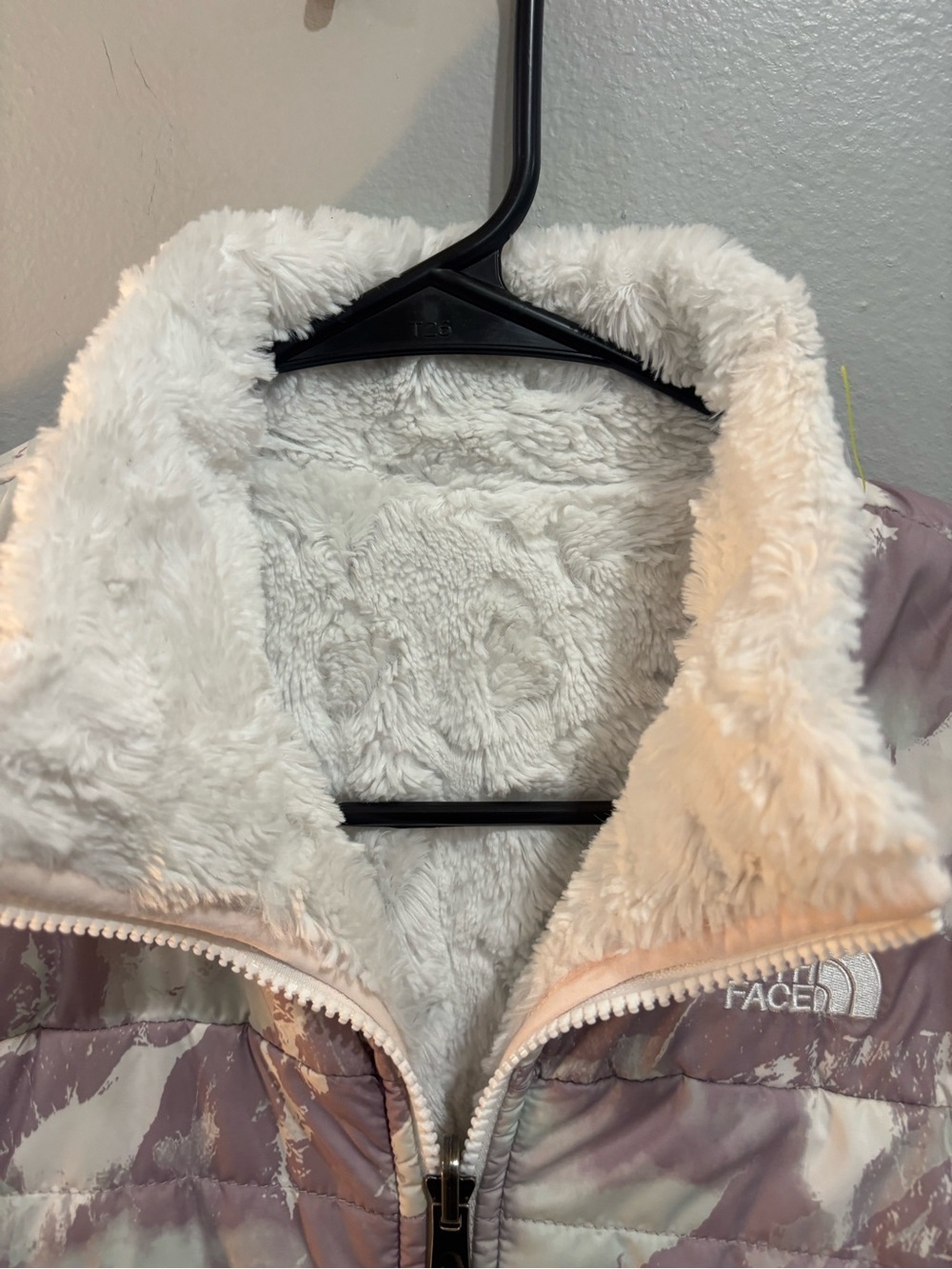The North Face Girls Reversible Mossbud Swirl Jacket Purple White Size M (10/12) - Picture 5 of 7